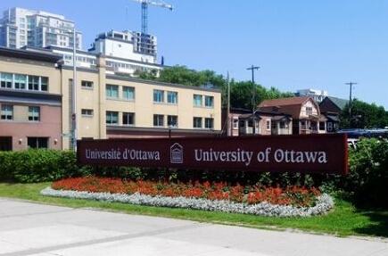 恭喜C同学被渥太华大学计算机工程专业双录取